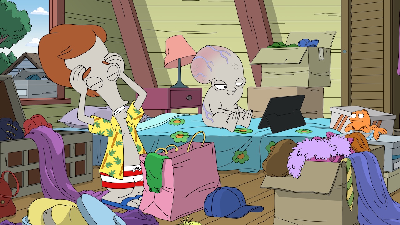 Roger holding hands against head in American Dad Season 20 premiere