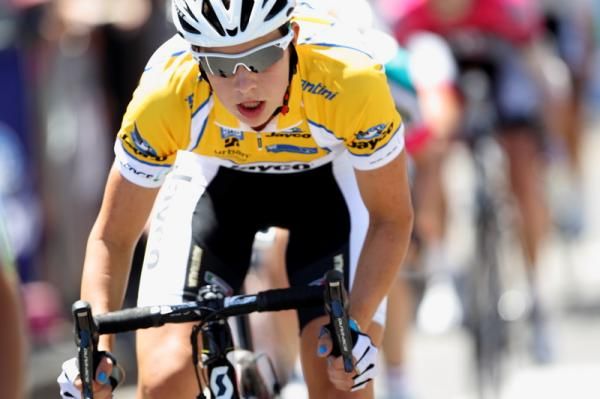 Melissa Hoskins (GreenEDGE) in yellow