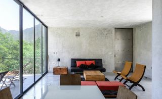 Casa 2I4E in El Junoco living room