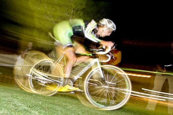 Jamey Driscoll (Cannondale - Cyclocrossworld) making good speed on tonight's fast course.