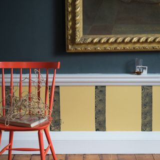 Down Pipe by Farrow & Ball painted on dining room wall