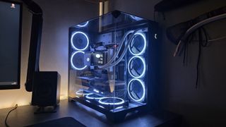 Lian Li O11 Vision Compact PC case