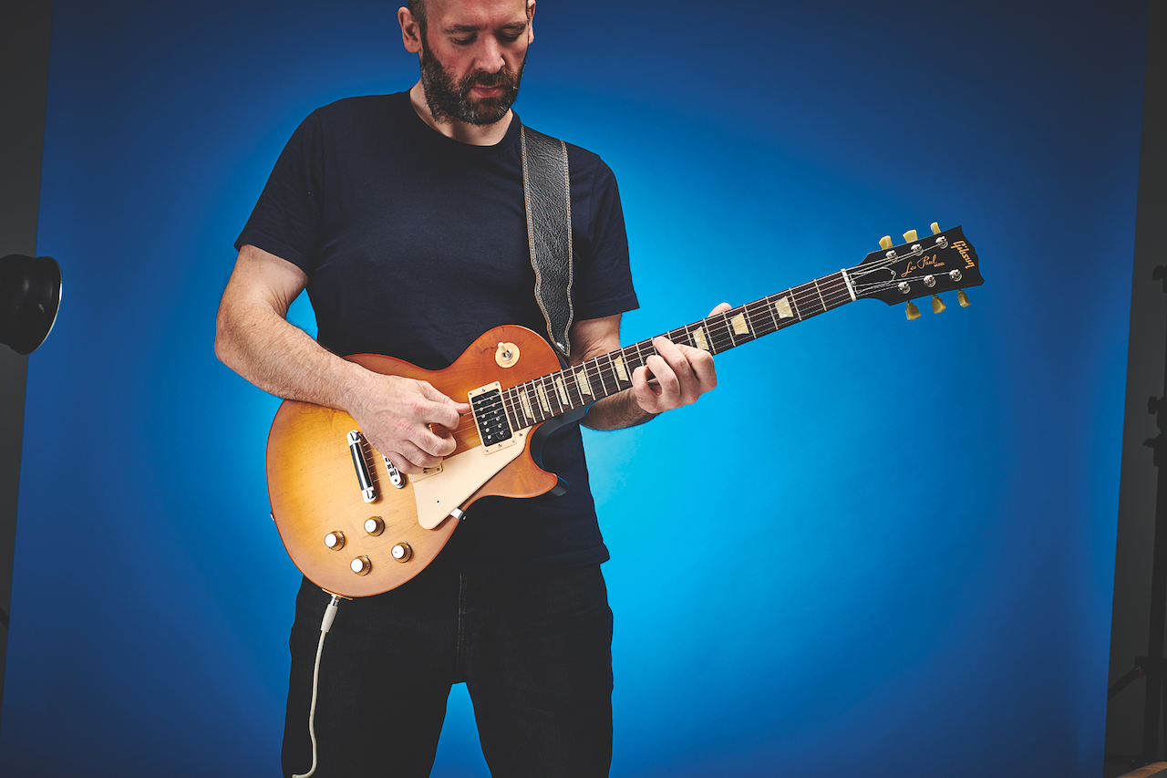 Chris Bird playing a les paul