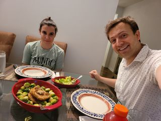 Samsung Galaxy Z Fold 2 camera roll