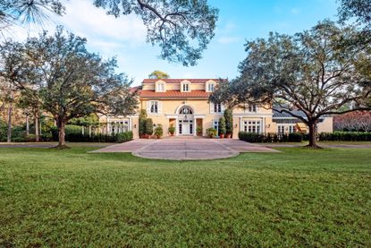 Gerald D. Hines' house