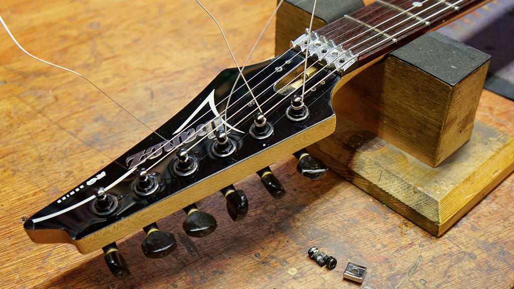 How to set your Floyd Rose's locking nut height Guitar World