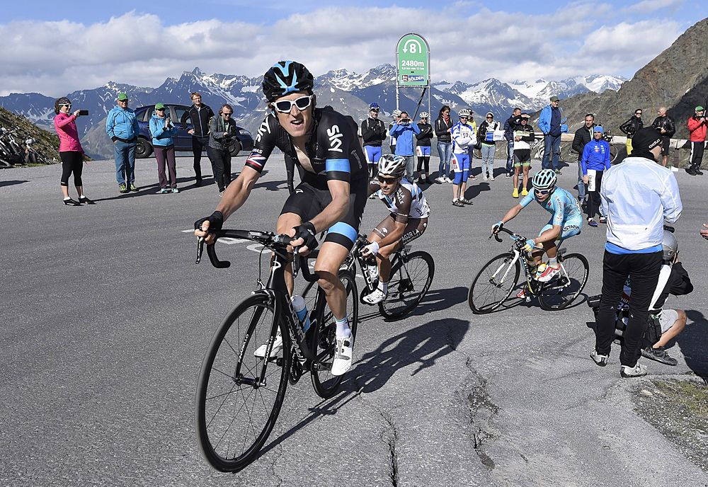 Geraint Thomas (Sky) on the final climb