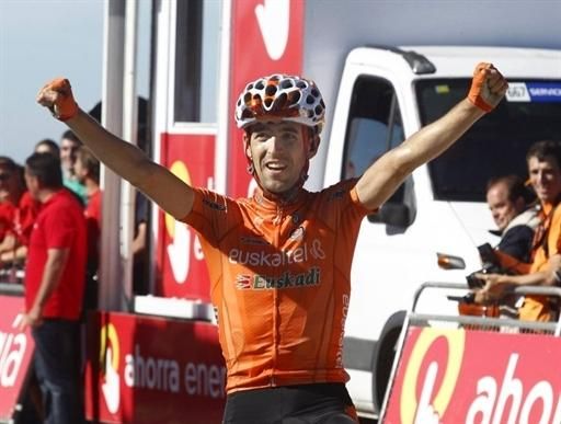 Mikel Nieve (Euskaltel-Euskadi) won after a long breakaway.