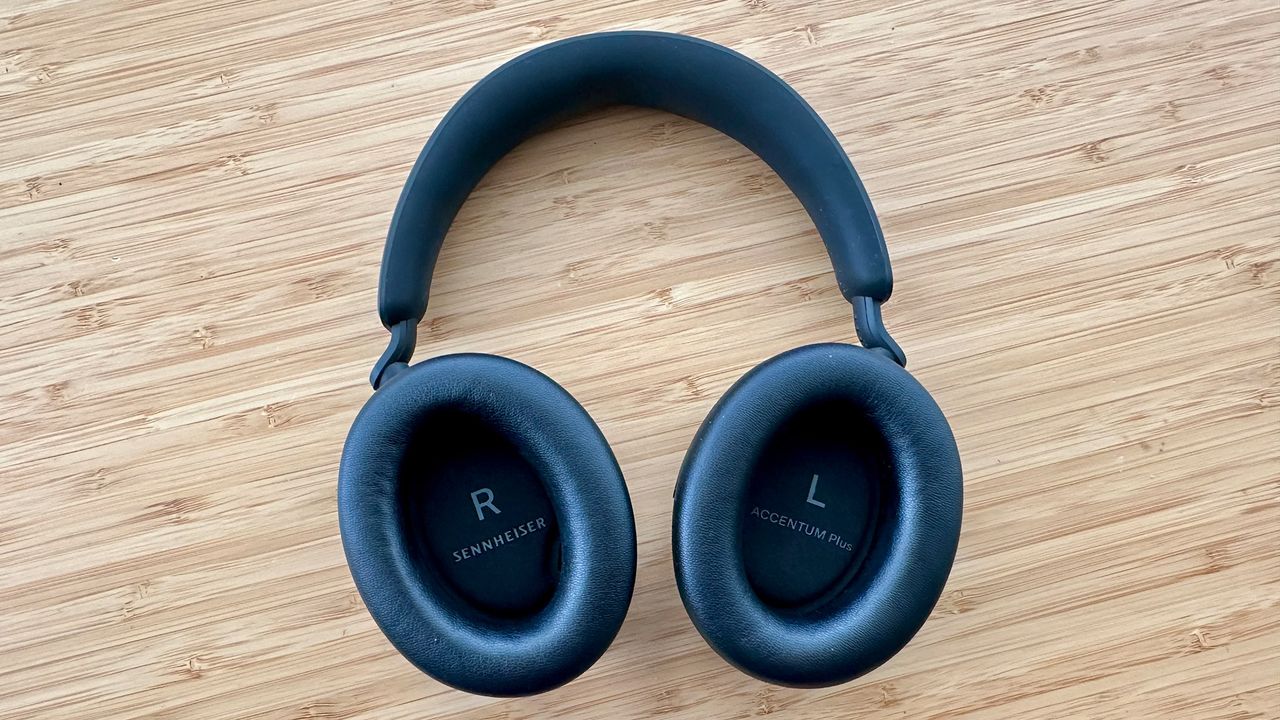The Sennheiser Accentum Plus