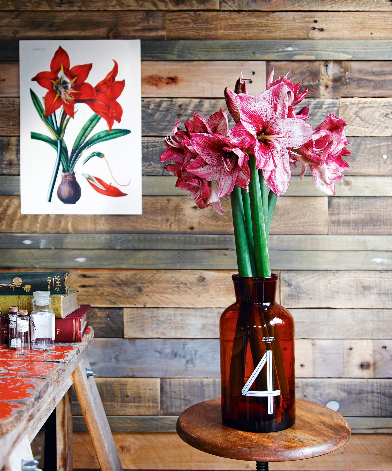 Floral trends 2021 the chic new ways to bring the outside into your