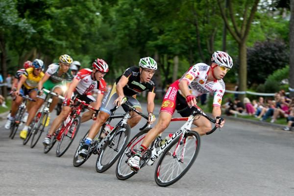 Bernard Van Ulden (Jelly Belly) leads a break in the men's race.