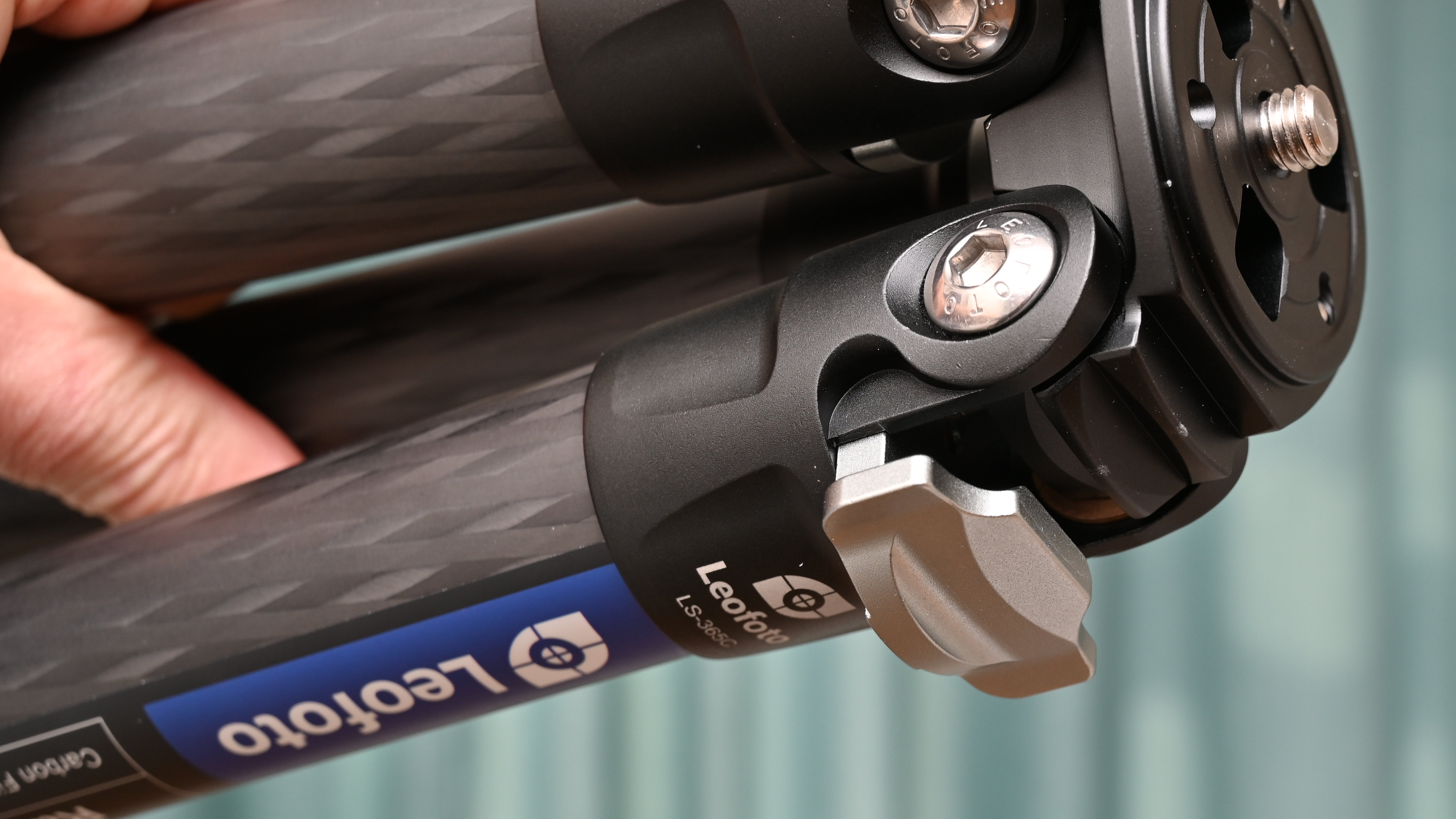 Leofoto Ranger LS-365C carbon fiber tripod