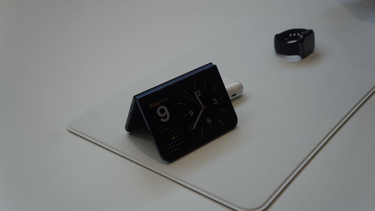 iPhone Duo Hands On