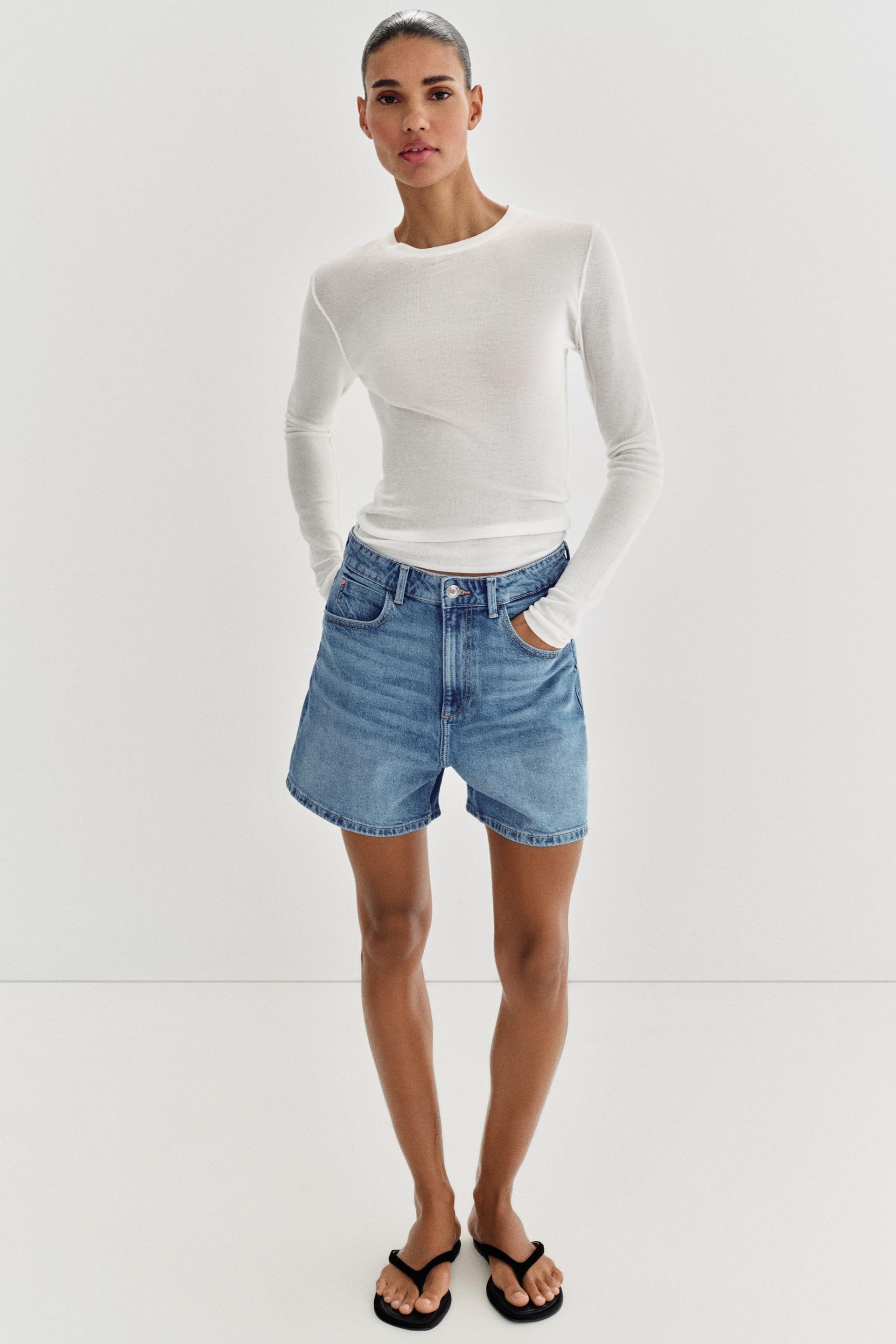 Z1975 Mom Fit Shorts