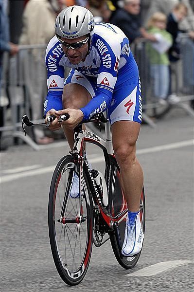 The always valuable team-mate, Steven De Jongh (Quick Step).