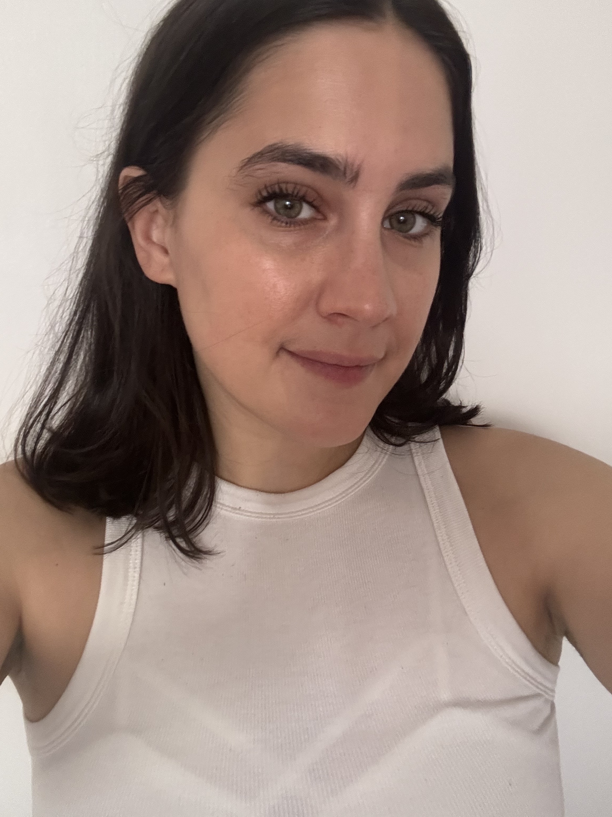 Julia Marzovilla tests Kevyn Aucoin Precision Eye Definer