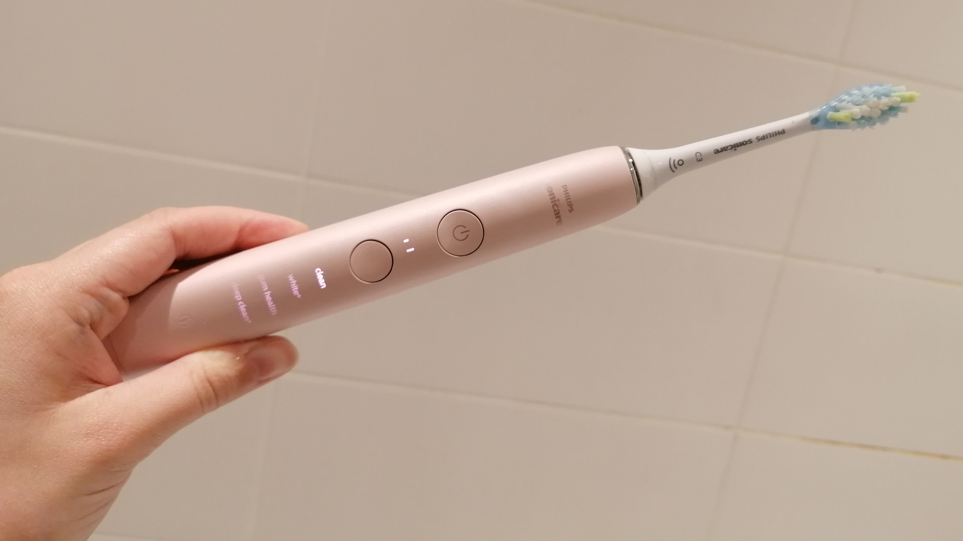 Not fashionable Privileged ballet Philips Sonicare DiamondClean 9000 review | Live Science