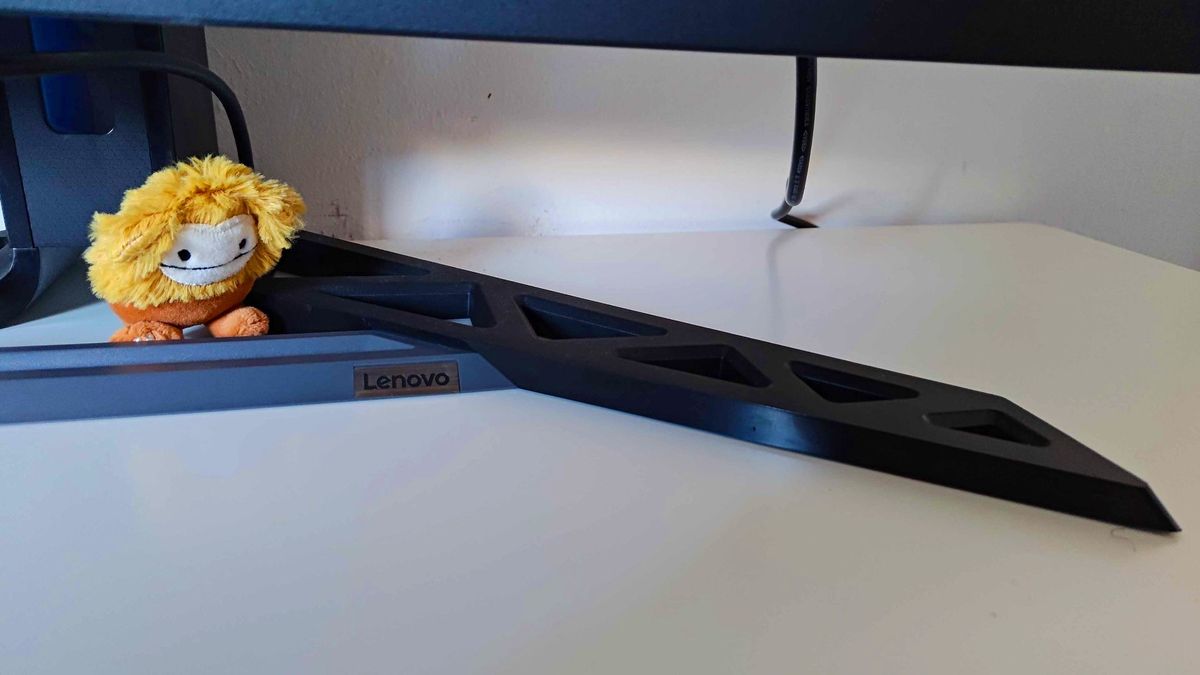 Close up of Lenovo Legion R45w-30 stand