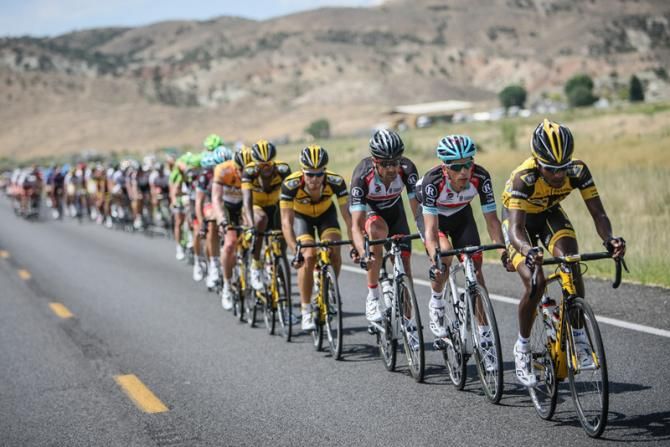 MTN-Qhubeka and RadioShack come to the front to chase.