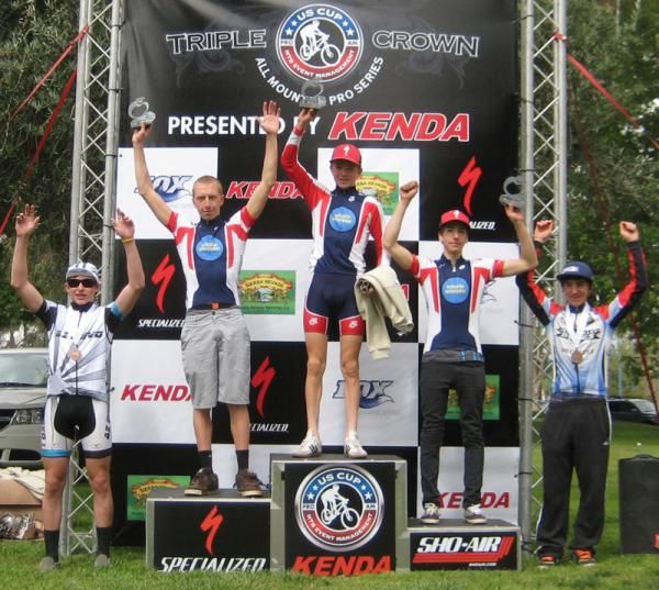 Keegan Swenson, Tony Smith and Max Houtzager (all Whole Athlete/Specialized)