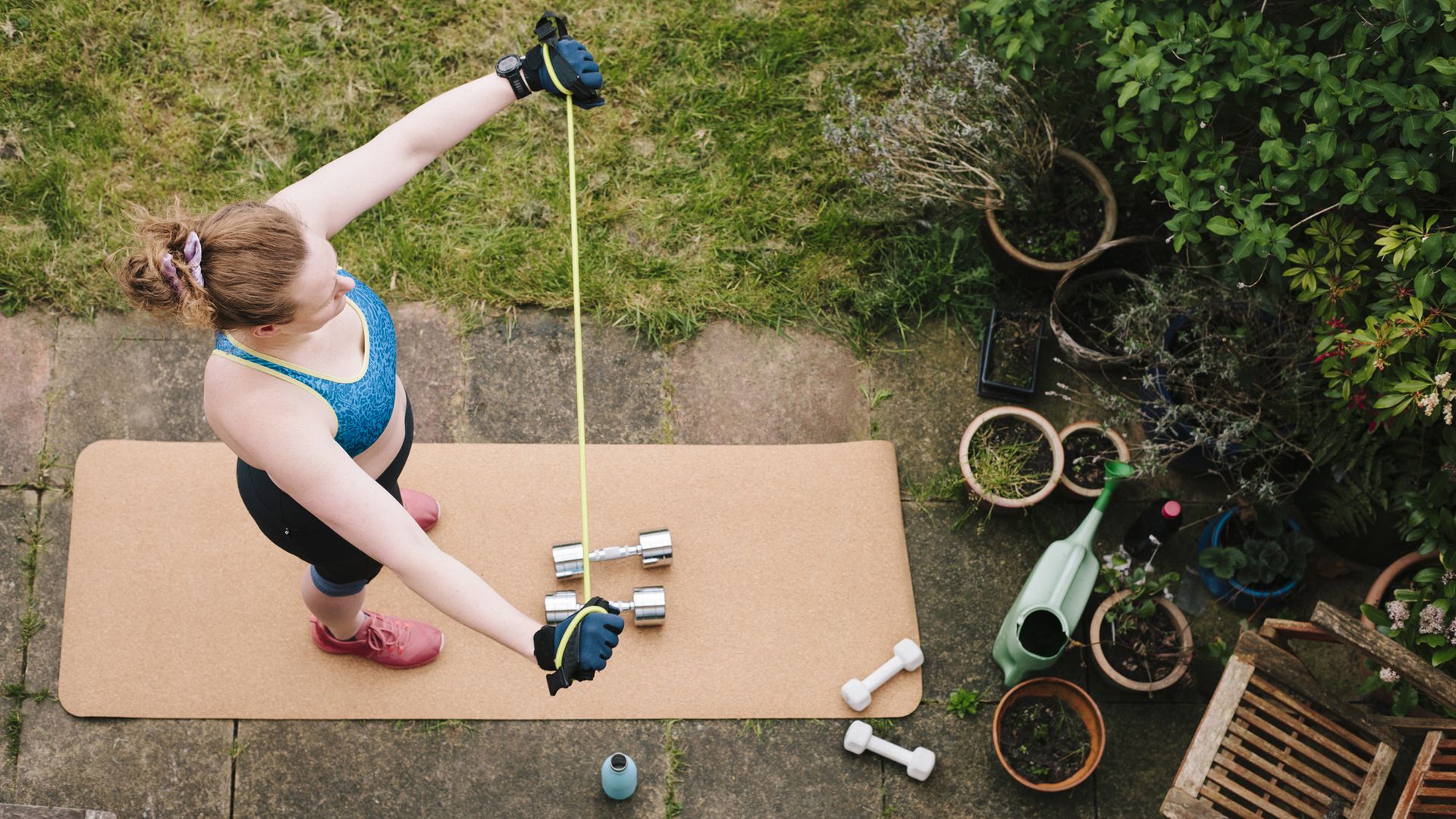 Resistance bands vs weights Fit&Well