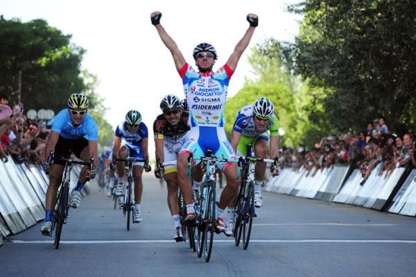 Roberto Ferrari (Androni-Giocattoli) grabs stage 1 of the Tour de San Luis.