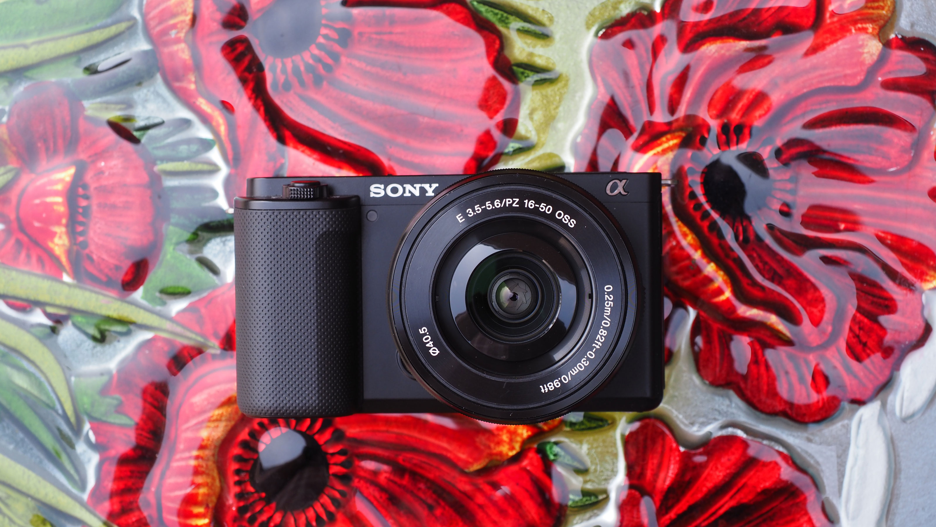 Sony ZV-E10 Digital Camera with 16-50mm Lens for Vlogger (Black)