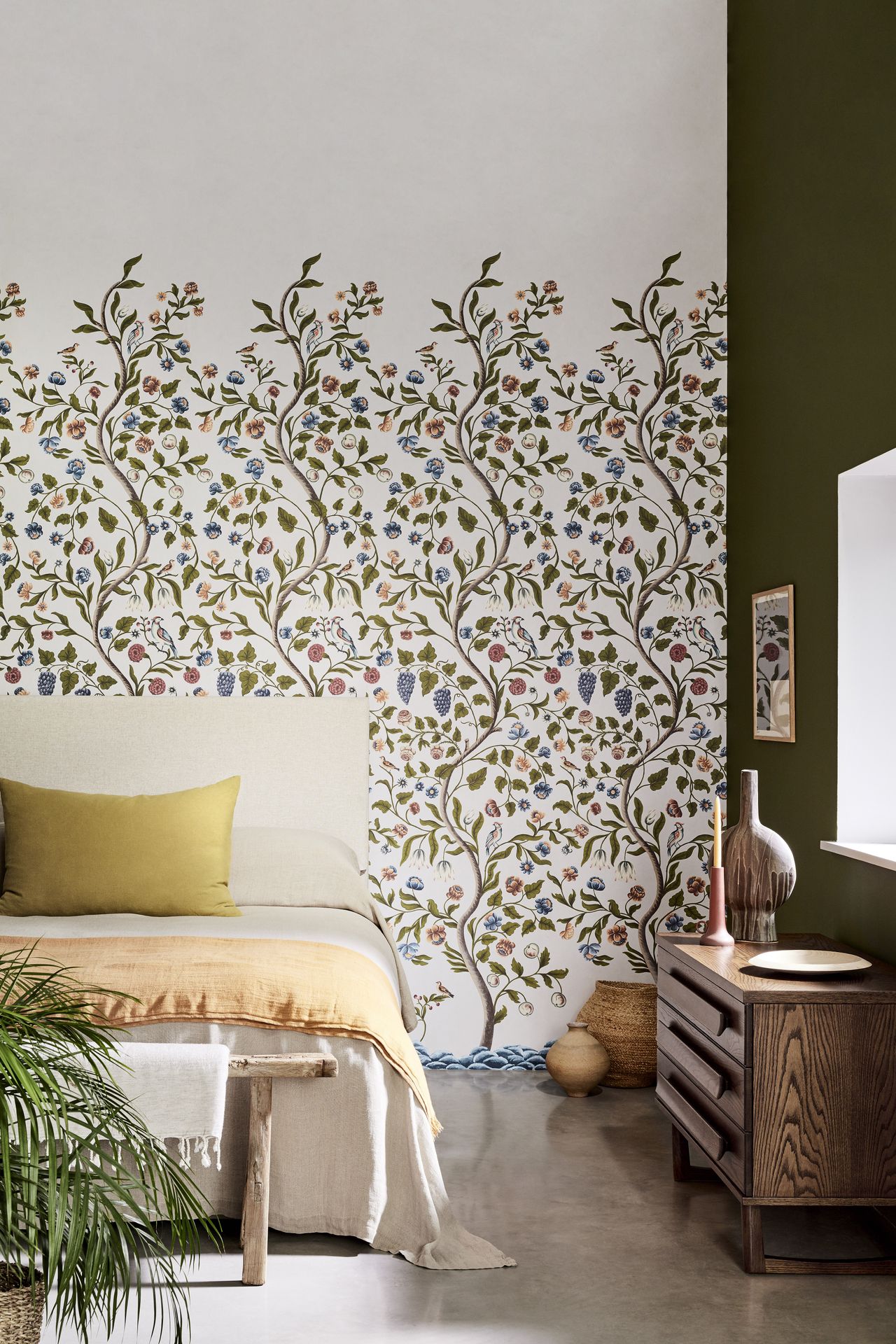 Bedroom wallpaper trends 10 latest bedroom wallpaper looks Homes