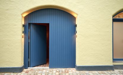 cobbled street in Copenhagen