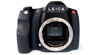 It's aliiiiiiive! The 64MP Leica S3 medium format camera resurfaces