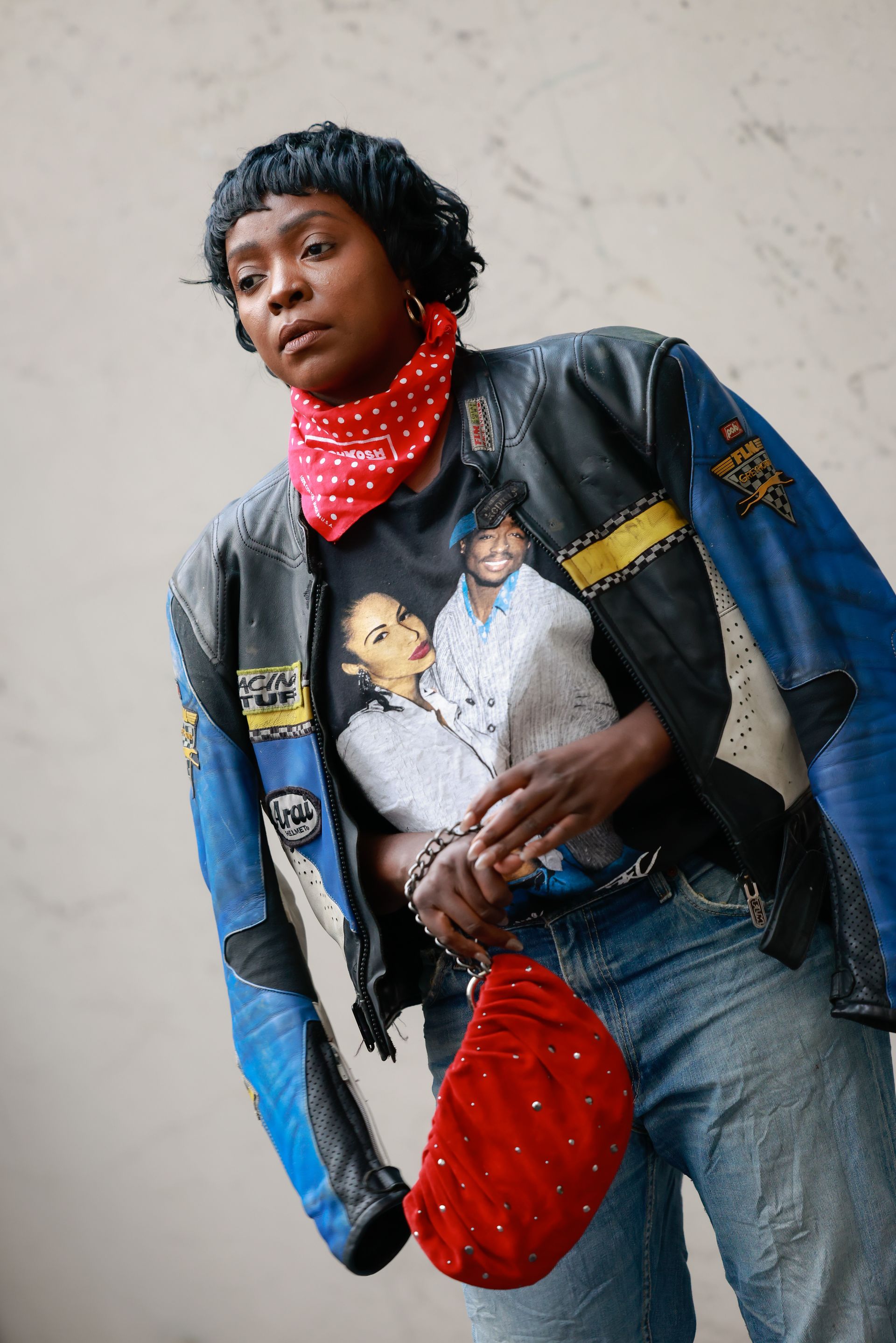 graphic tshirt street style
