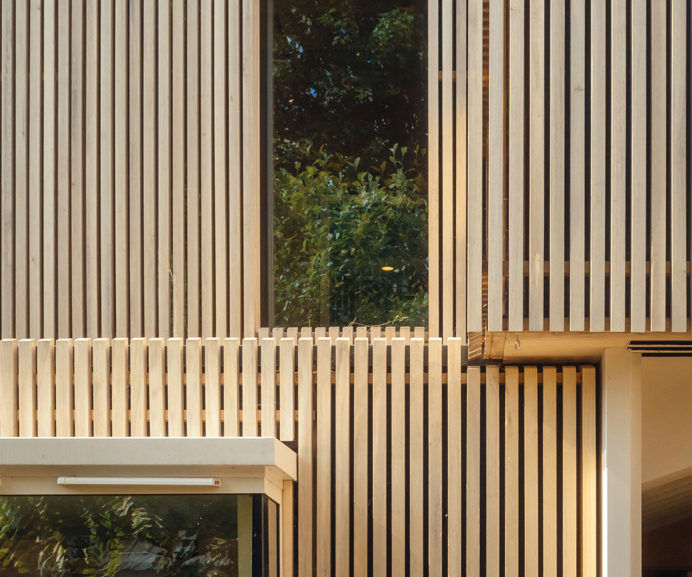 Timber frame extension clad in robust and sustainable accoya 
