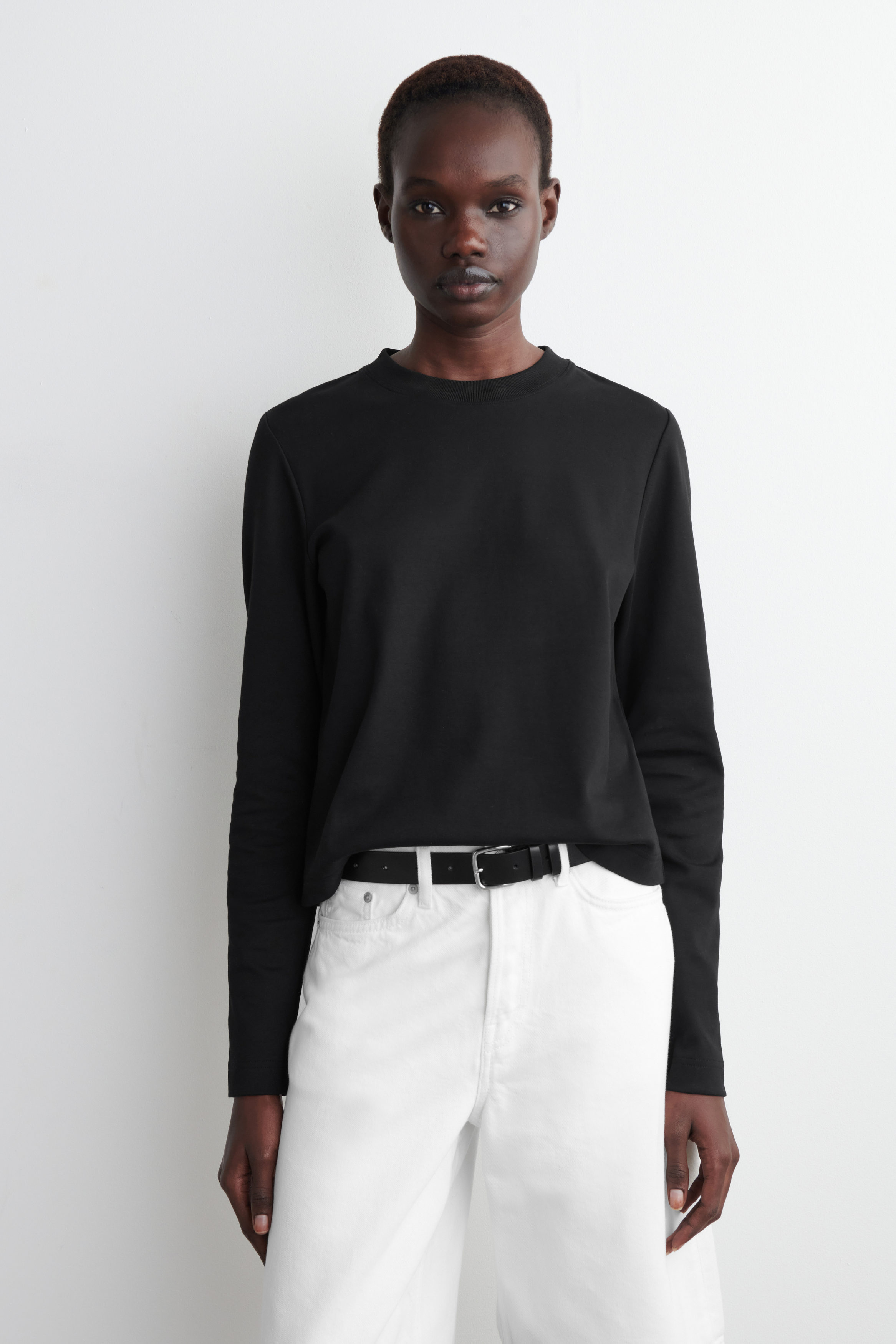 Clean Cut Regular Long-Sleeved T-Shirt