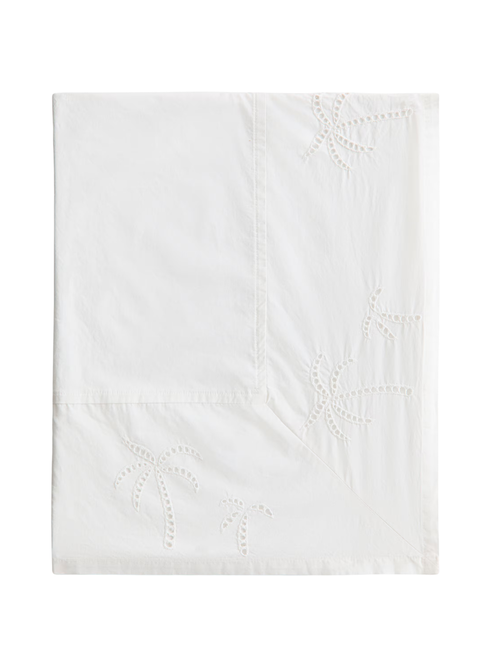 Tablecloth with Eyelet Embroidery