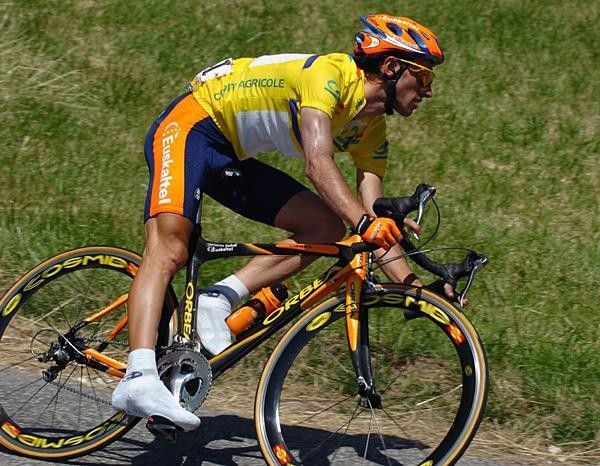 Spain's Iban Mayo won in 2004 thanks largely to a resounding triumph on the slopes of the Mont Ventoux