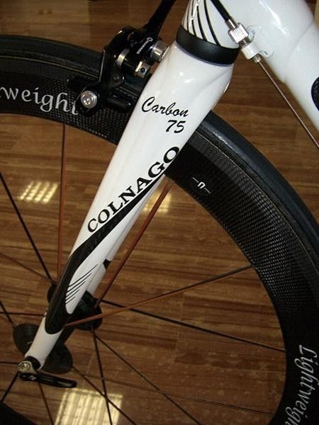The Extreme Power gets a new Carbon 75 fork for 2008.