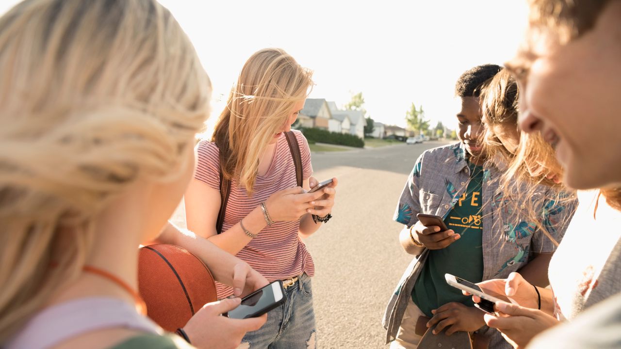  The risks are 'real, measurable, and increasing': Canada is the latest country to move to ban social media for under-16s 
