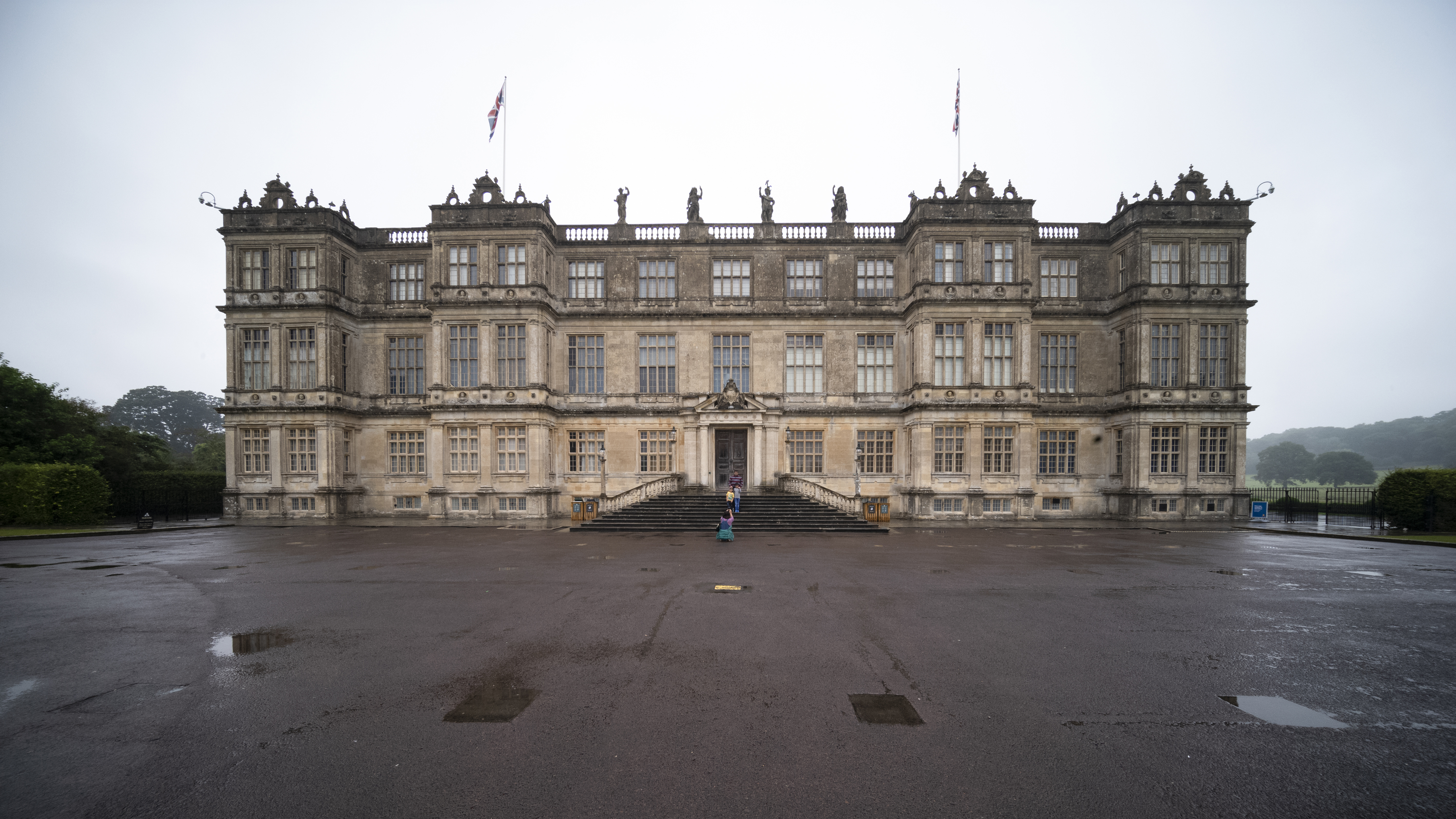 Laowa 11mm f/4.5 FF RL on Leica M10 (1/125 sec, f/8, ISO1250)