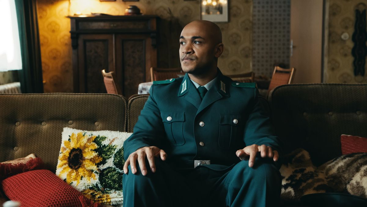 Sam — A Saxon on Disney Plus stars Malick Bauer as a black East German cop.