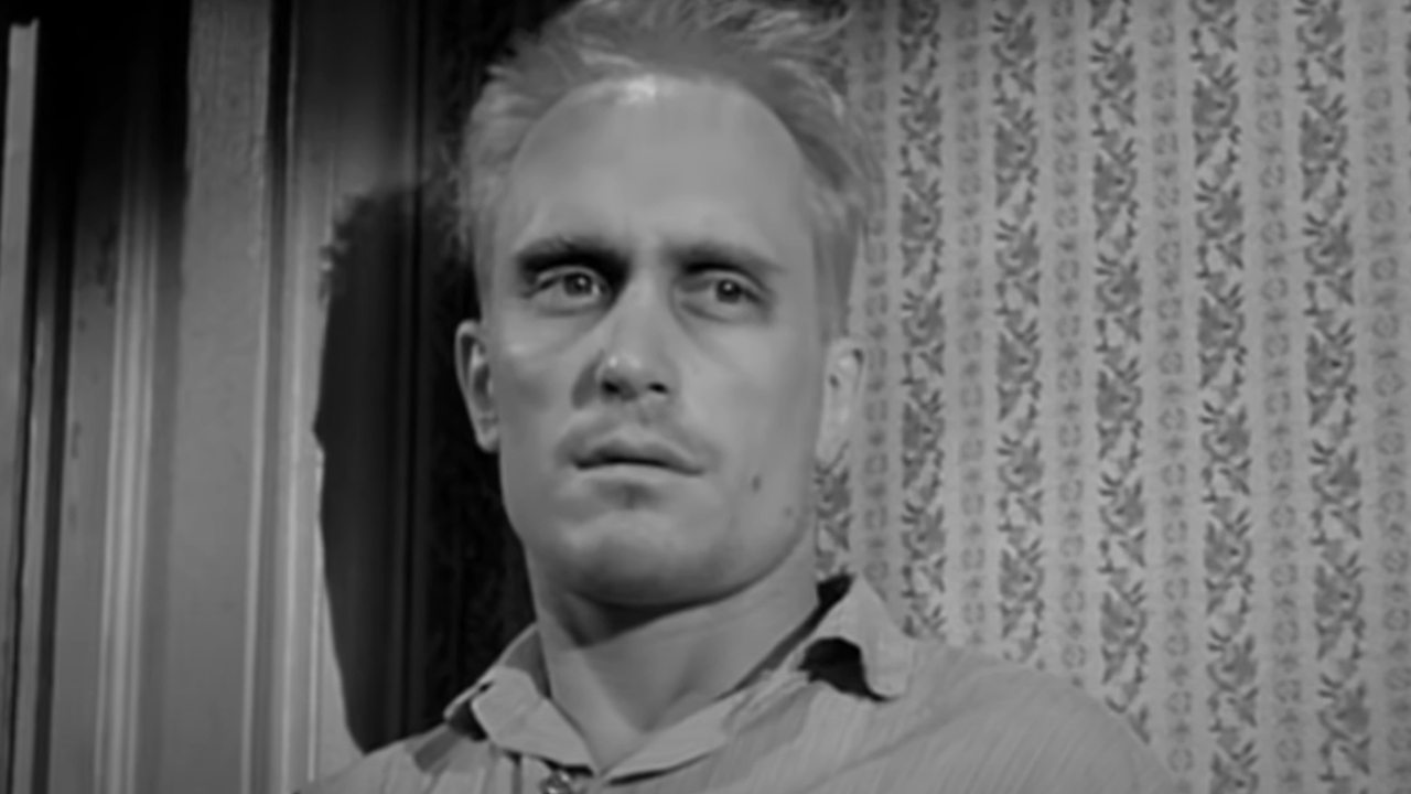 Robert Duvall looking very scary in Te Kill A Mockingbird