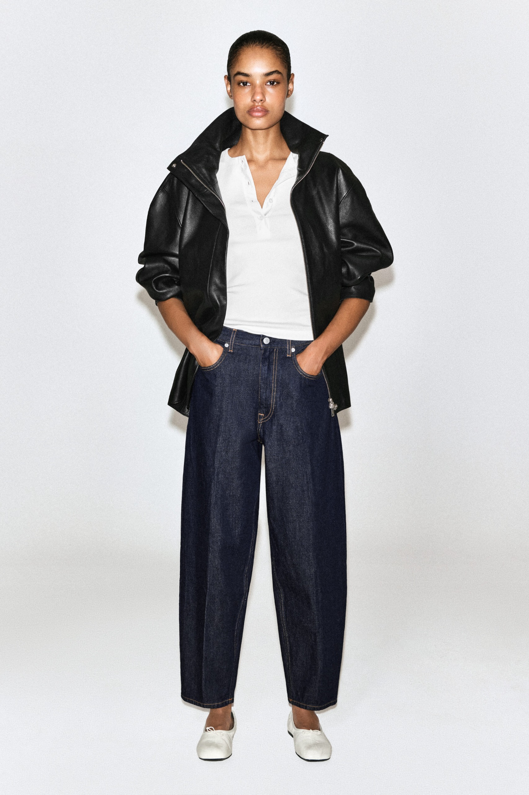 Umbra Tapered Jeans
