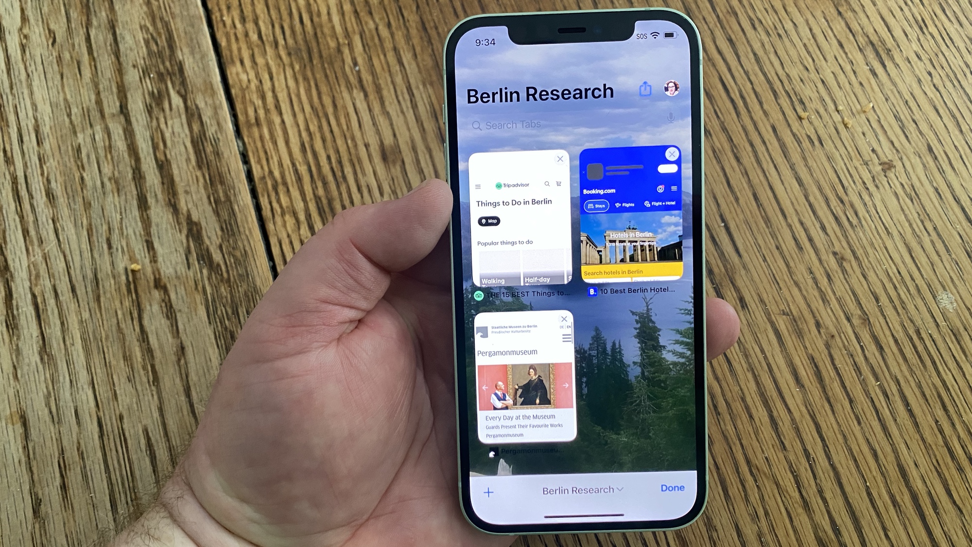 How to share tab groups in iOS 16 Safari