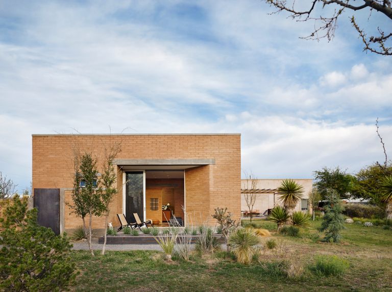 Buy yourself a Marfa house | Wallpaper