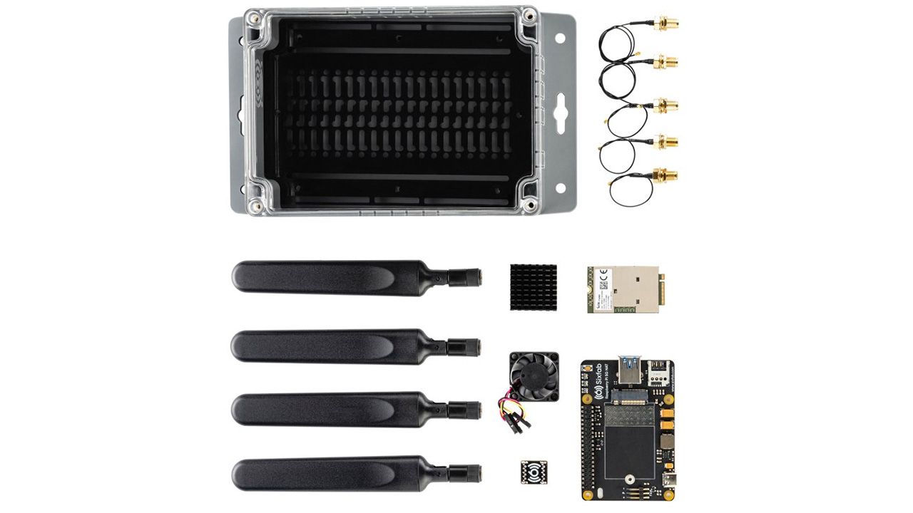 Six Fab's Raspberry Pi 5G kit