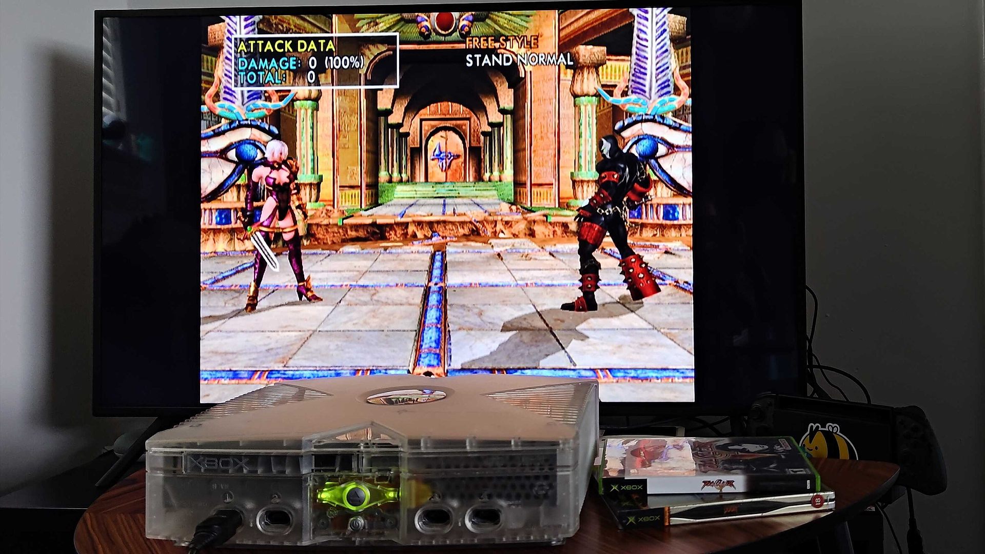 Eon XBHD footage of Soul Calibur 2 with gameplay on screen