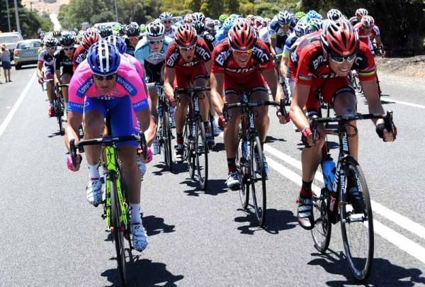 Alessandro Petacchi (Lampre - ISD) and Alessandro Ballan (BMC)
