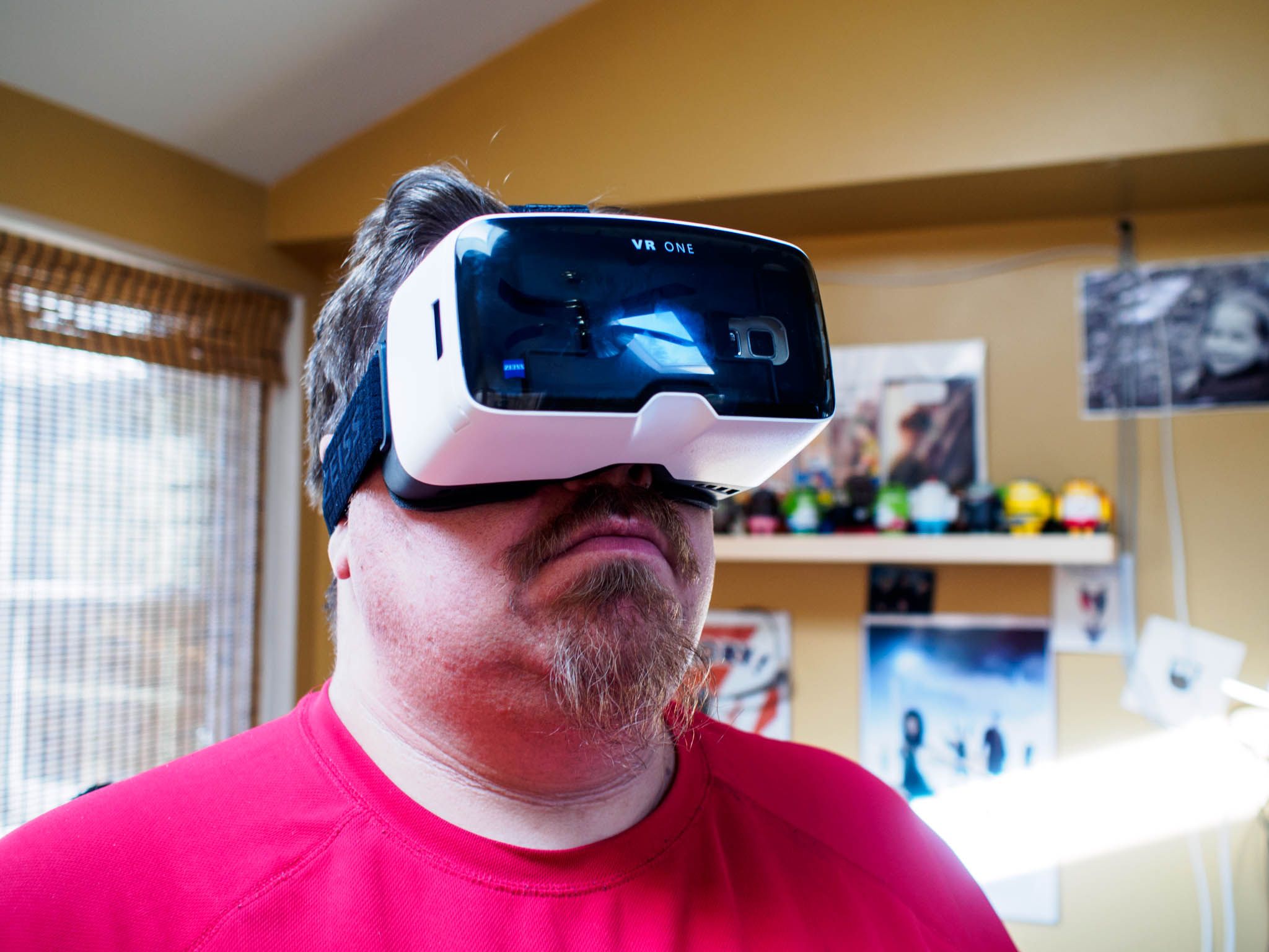 Zeiss VR One is a perfect example of how to do VR wrong | Android