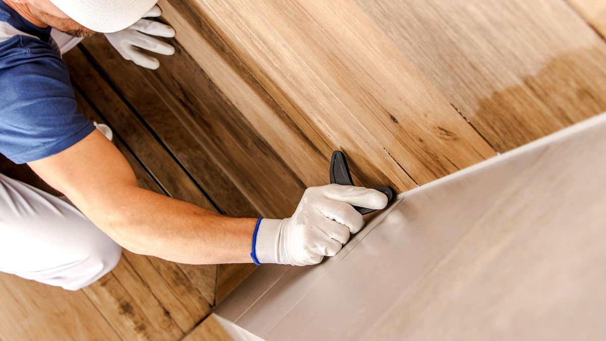 Siliconing a shower Seal and waterproof walls and floors Homebuilding