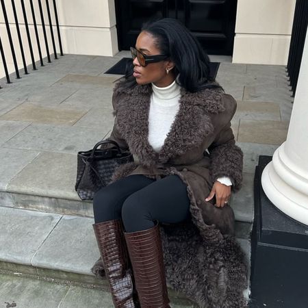 best-knee-high-boots-269905-1696582945247-square