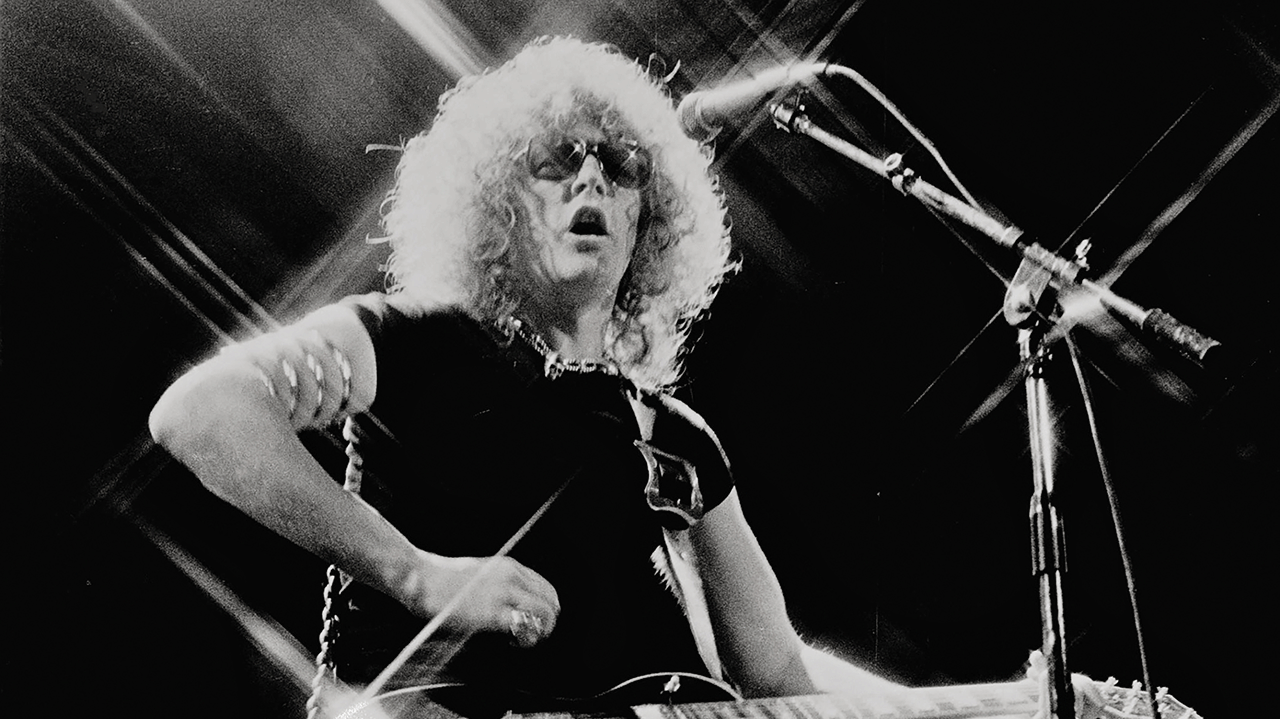 A photograph of Ian Hunter onstage